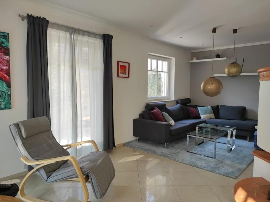 Phantastisches Haus Mit Pool Direkt In Muenchen Εξωτερικό φωτογραφία